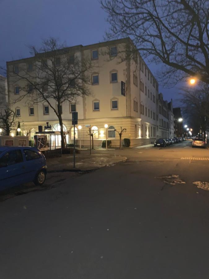 Suedstadt-Fewo Mit Grossem Balkon Nahe City Und Meer - Ueber Den Daechern Von Whv Wilhelmshaven Exterior foto